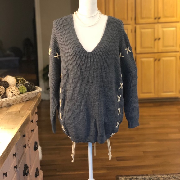 Bewitched Boutique Sweaters - 🔹1 Small Left 🔹Lace Up Pull Over Sweater